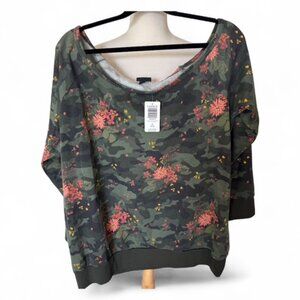 NWT Women's Plus Torrid Floral Camo Crew Sweatshirt, Off Shoulder, Size 2
